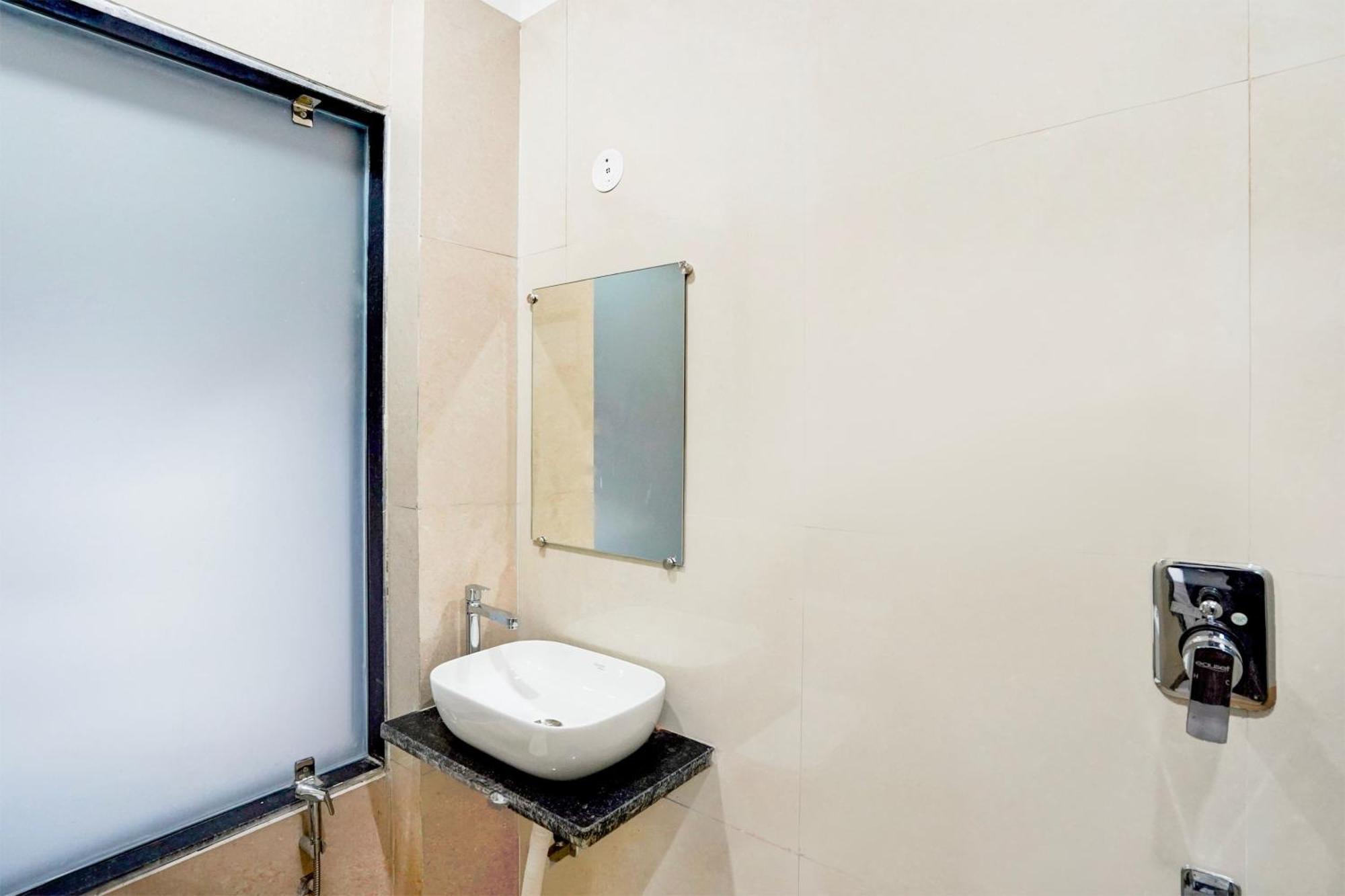 Super Collection O 63 A Noida Hotell Eksteriør bilde