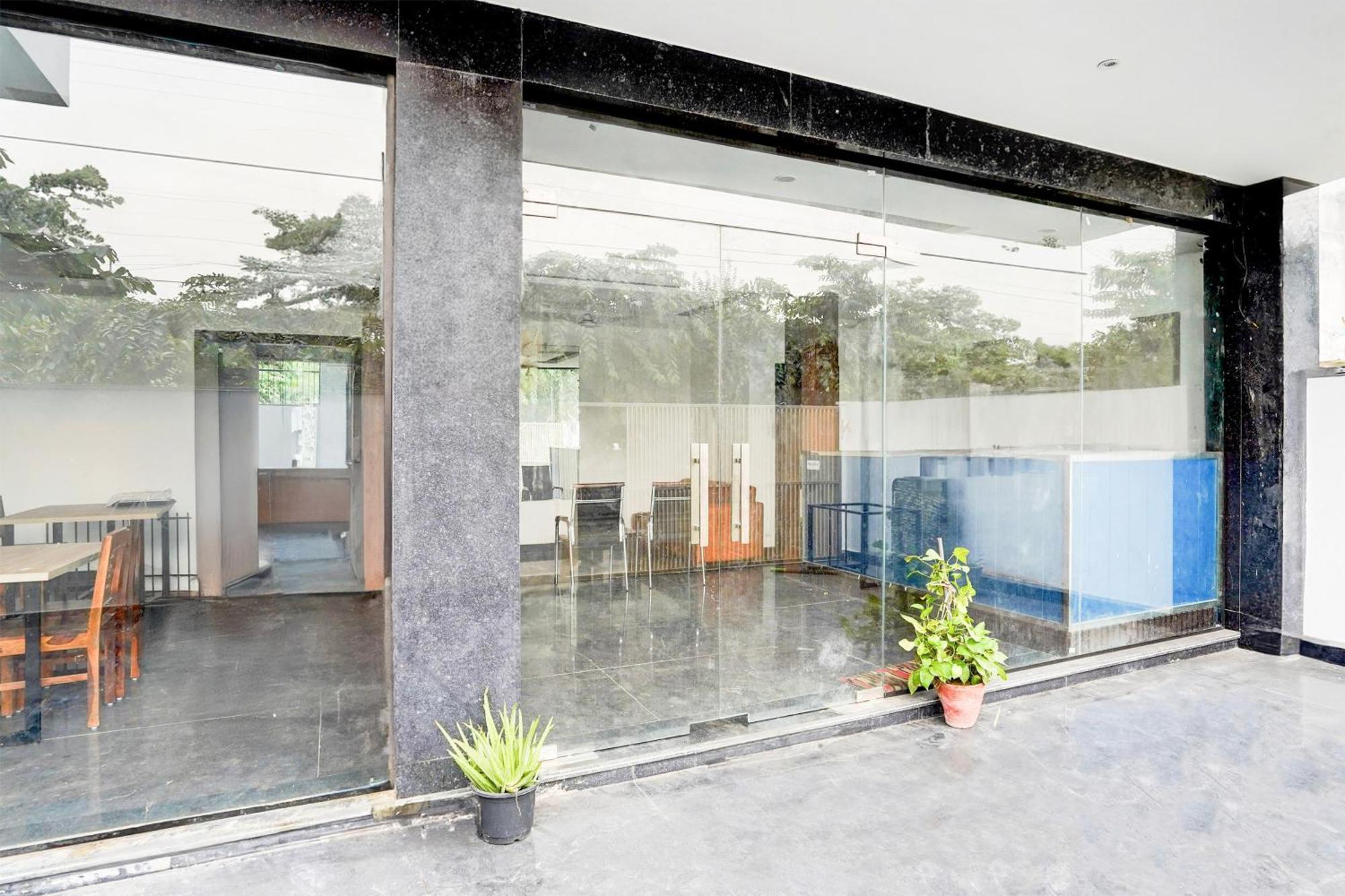 Super Collection O 63 A Noida Hotell Eksteriør bilde