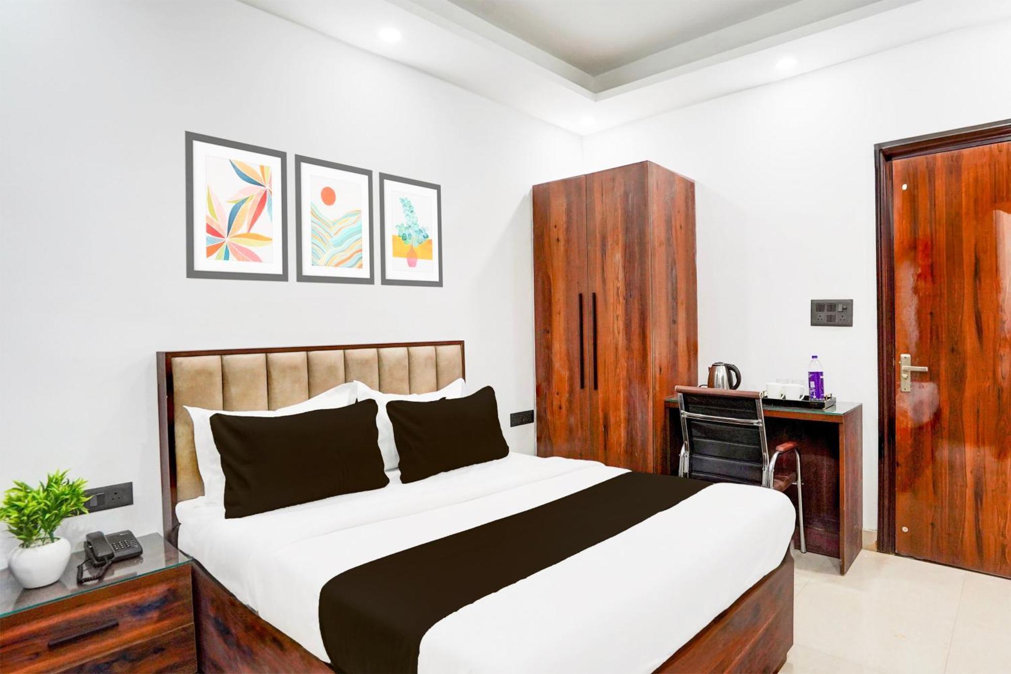 Super Collection O 63 A Noida Hotell Eksteriør bilde
